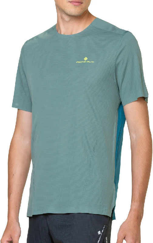 Men’s short-sleeve island shirts-Ronhill Tech Race Short Sleeve Mens Running Top - Green