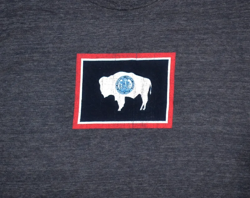 Men’s short-sleeve cyst tees-Medallion Wyoming Flag