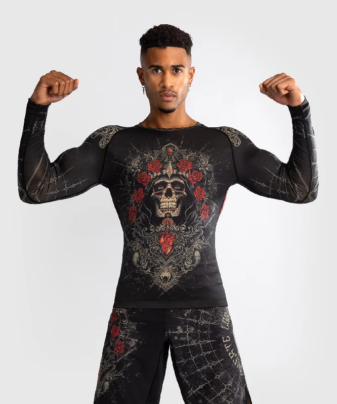 Men’s short-sleeve snug shirts-Venum Santa Muerte 5.0 Men’s Long Sleeve Rashguard - Deep Black/Gold