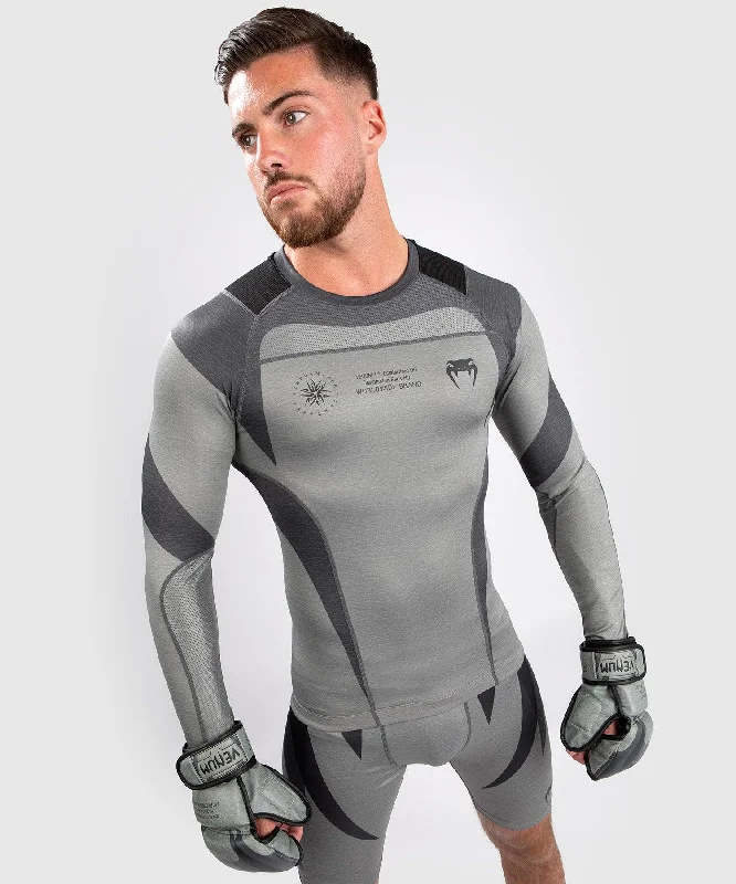 Men’s short-sleeve unlined tops-Venum Stone Rashguard - Long Sleeves  - Mineral Green