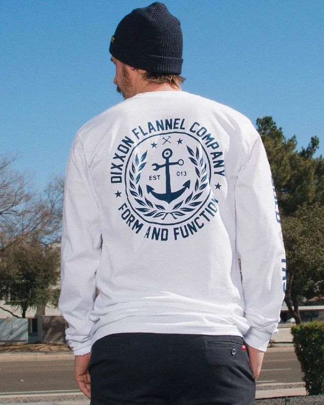 Men’s short-sleeve eave tees-Anchor Crest Long Sleeve T-Shirt - White & Navy